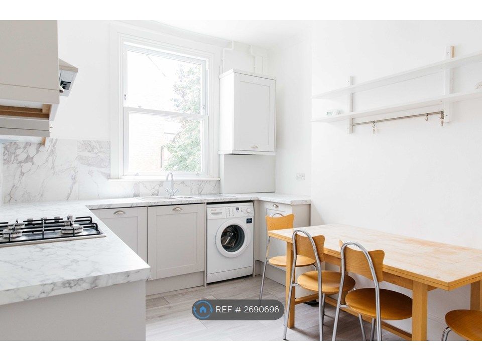 Property photo 1 of 31