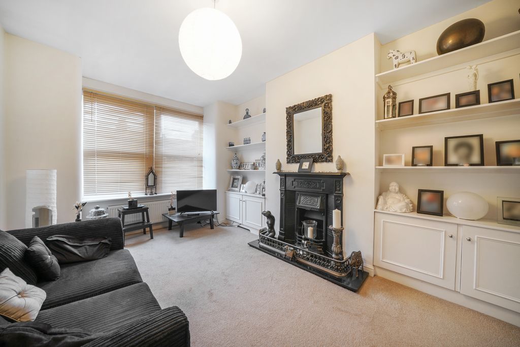 Property photo 1 of 15 46A Sandringham Road - R3R4Uy67Oowxpop28Nty