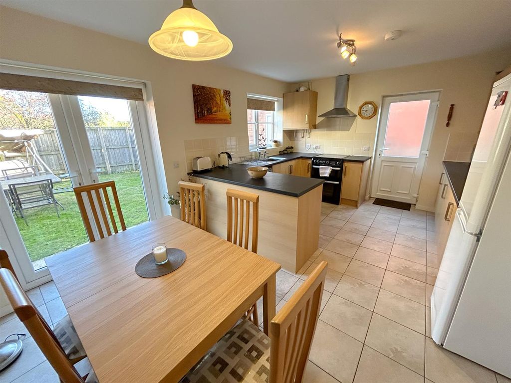 Property photo 2 of 15 Img_9761-2.Jpg