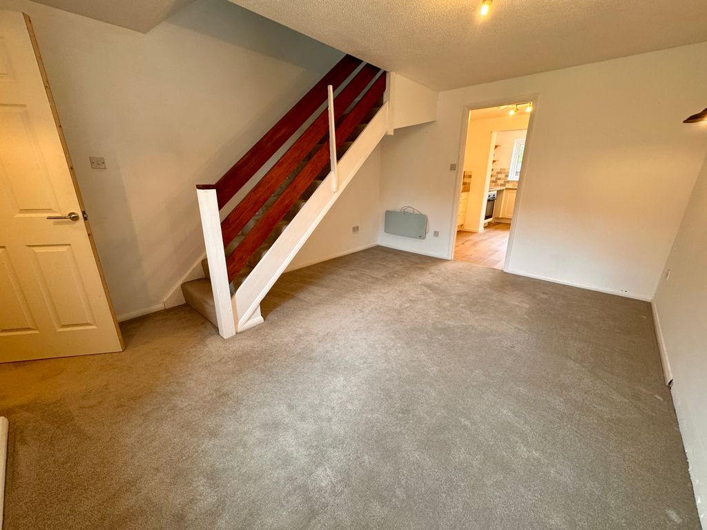 Property photo 3 of 21 Image