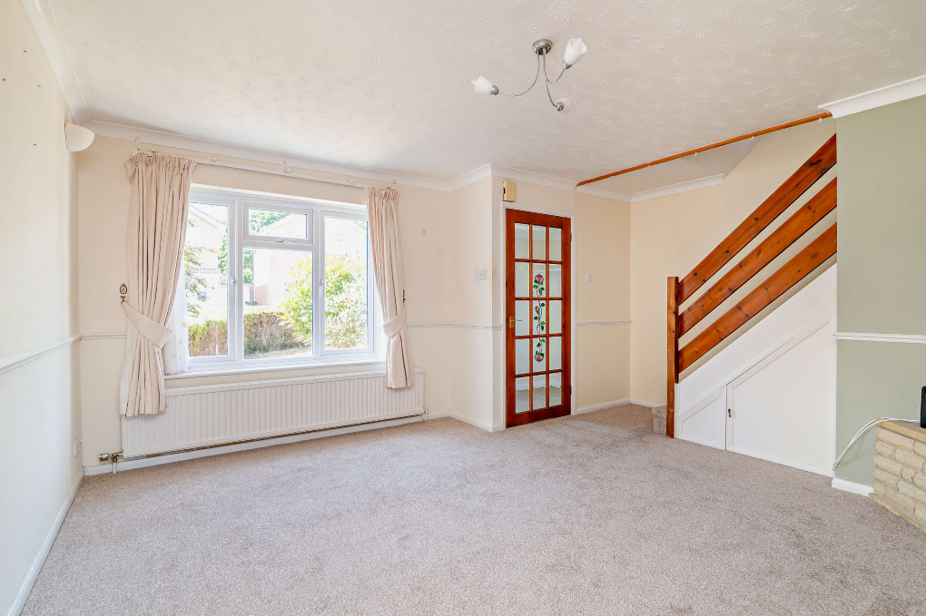 Property photo 3 of 12