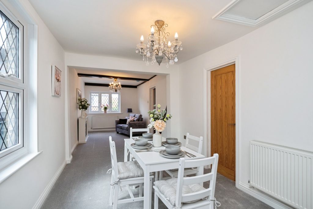 Property photo 3 of 20 Photo #3