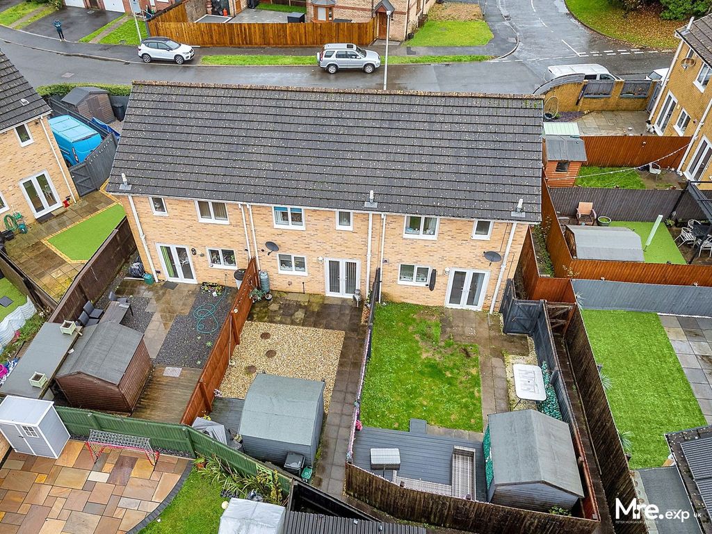 Property photo 3 of 24