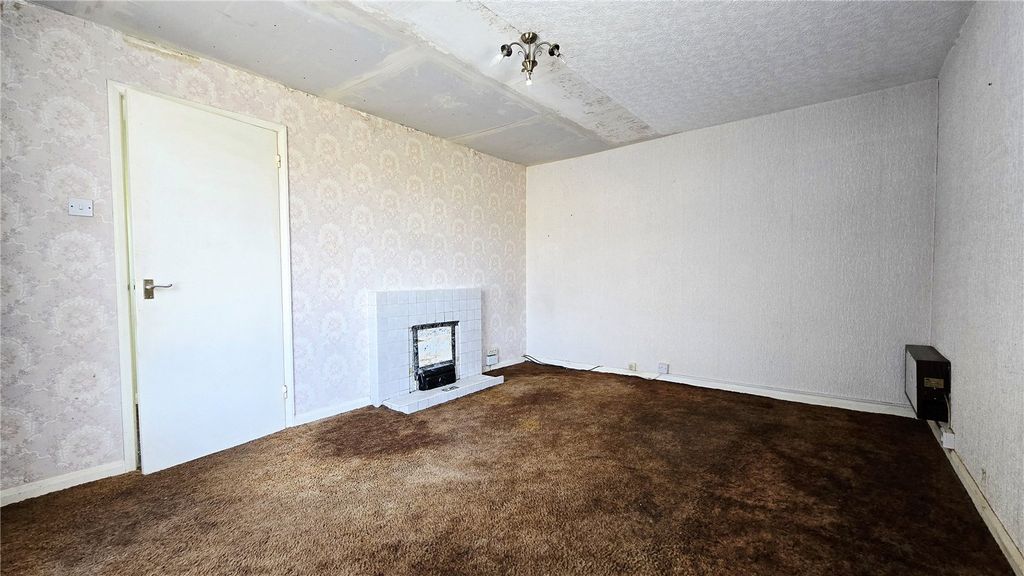 Property photo 2 of 15 Picture No. 26