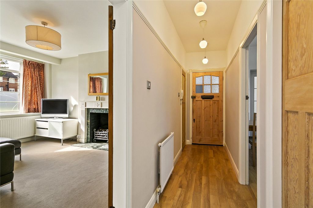 Property photo 2 of 10 Picture No. 07