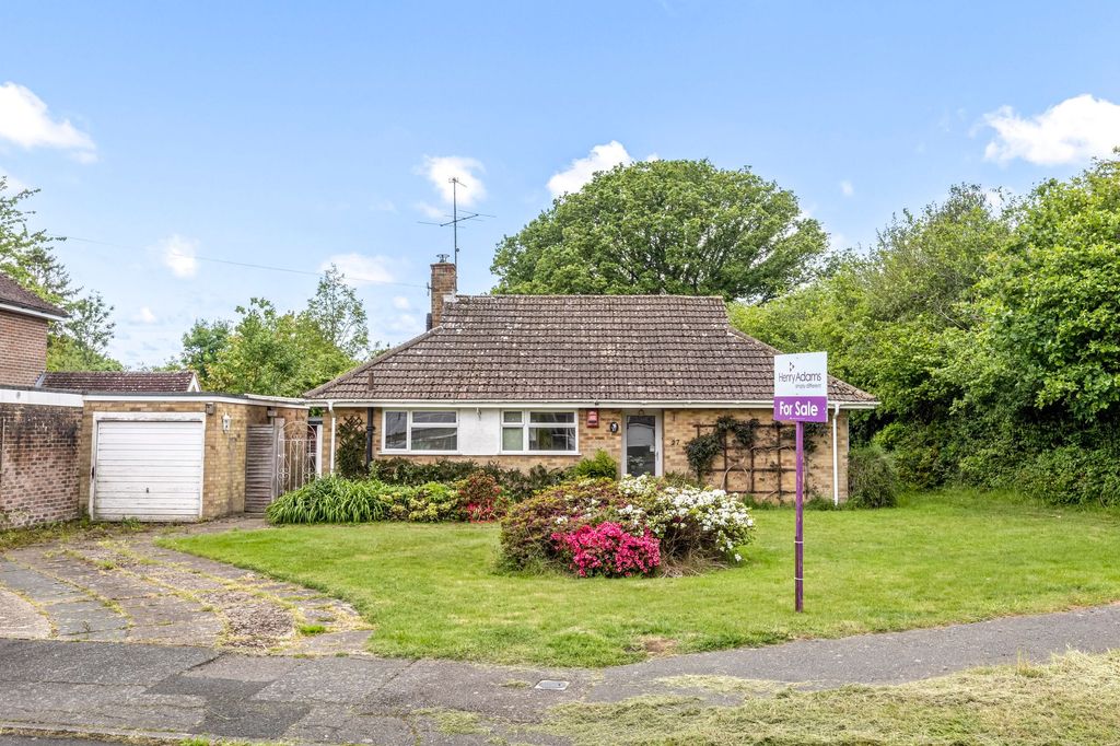 Property photo 1 of 19