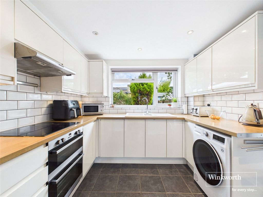 Property photo 3 of 14 Picture No. 08