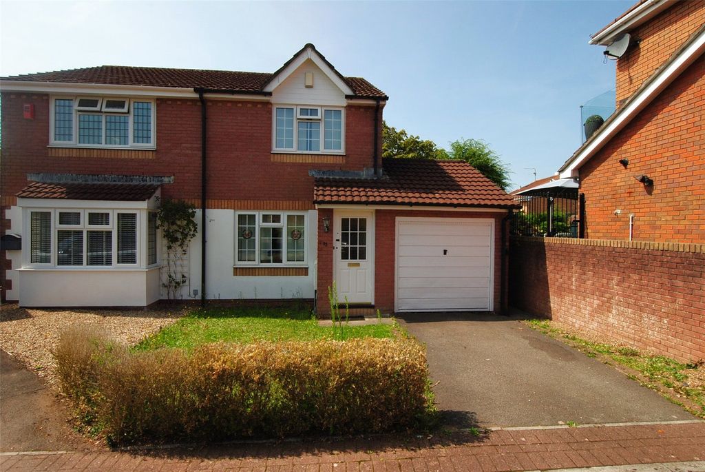 Property photo 1 of 10 External