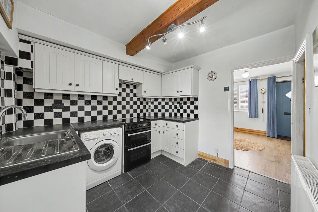 Property photo 2 of 23 Kitchen.