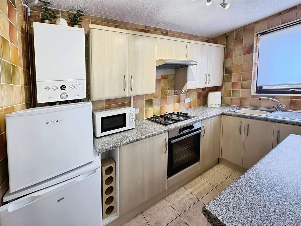 Property photo 3 of 14 Picture No. 15