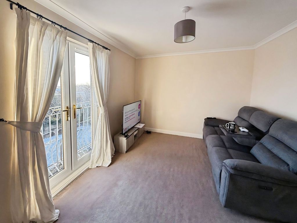 Property photo 2 of 6 30d8B92F-6