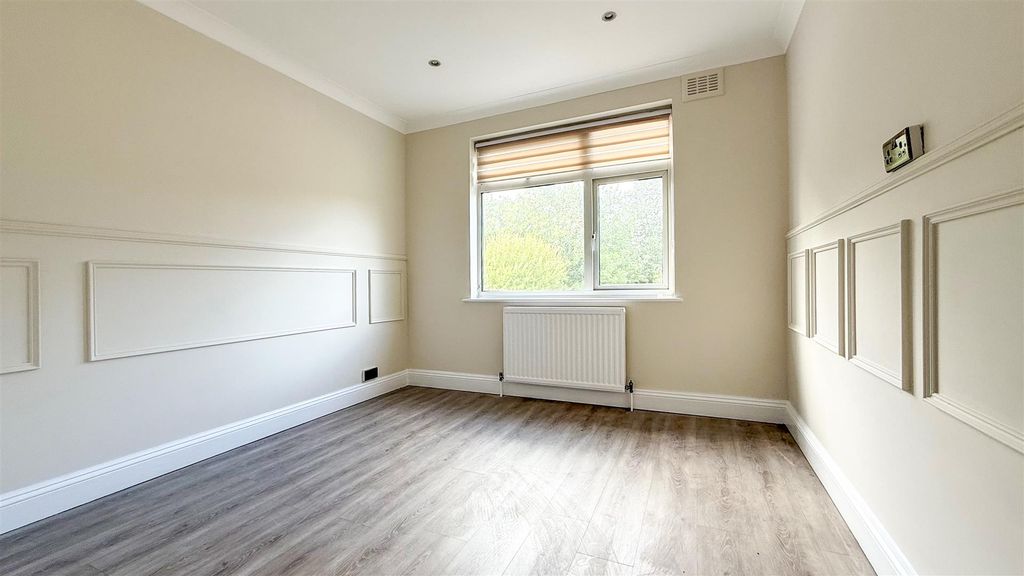 Property photo 3 of 6 3.Jpg