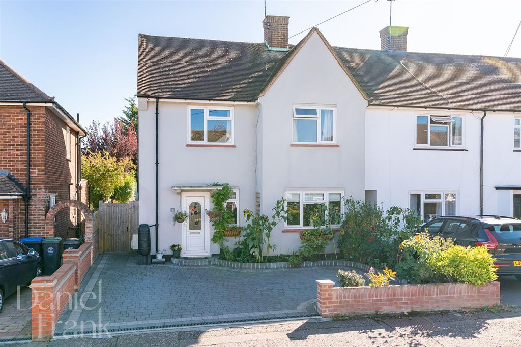 Property photo 1 of 30