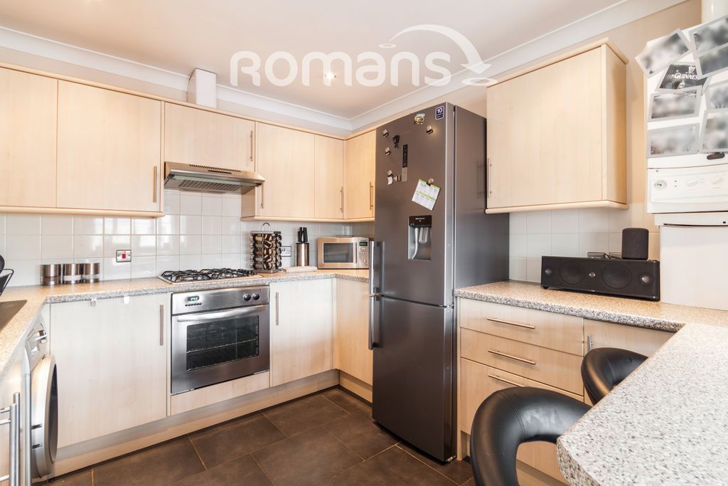 Property photo 2 of 9 2