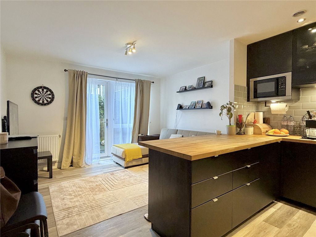 Property photo 3 of 10 Picture No. 03