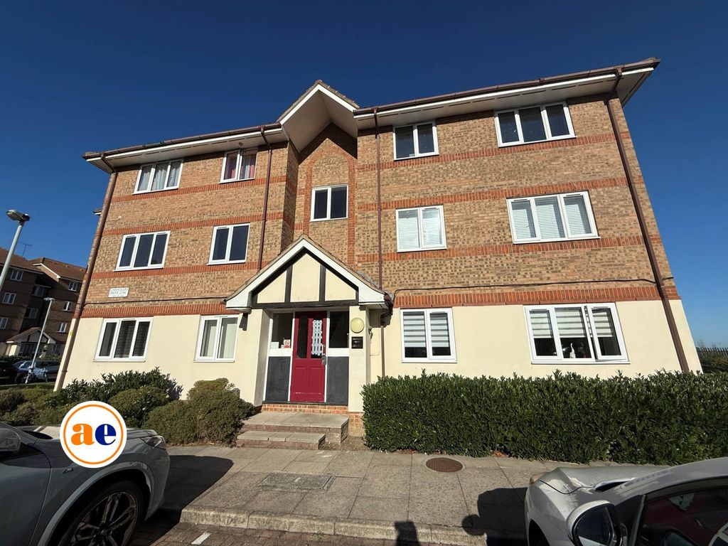 Property photo 1 of 6