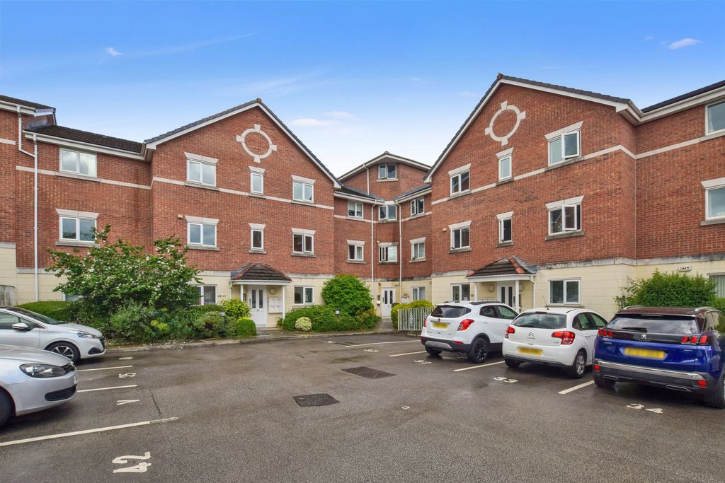 Property photo 1 of 10