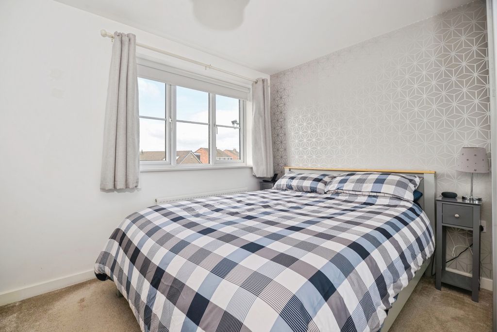 Property photo 3 of 13 Pbox-Img.Jpg