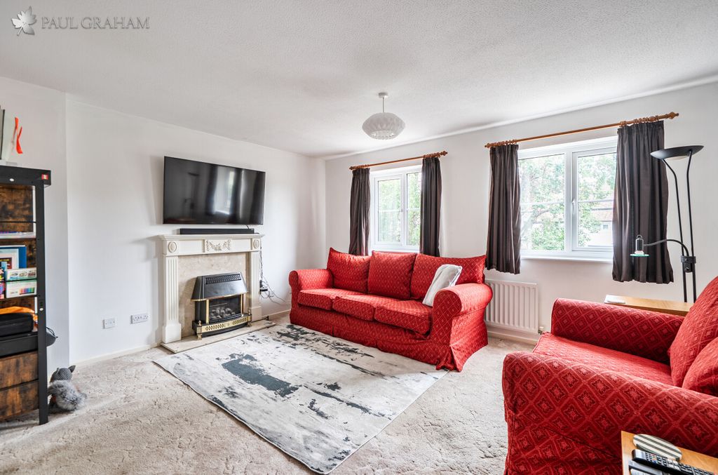 Property photo 2 of 20 5F798Ab7-c788-488E-901d-F7F733808Ec1