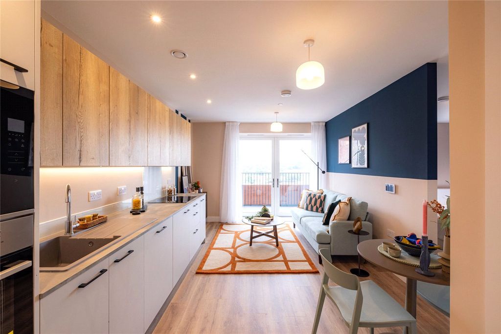 Property photo 3 of 7 Picture No. 06