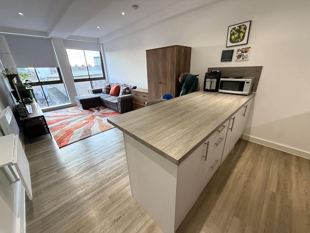 Property photo 3 of 6 5.Jpg