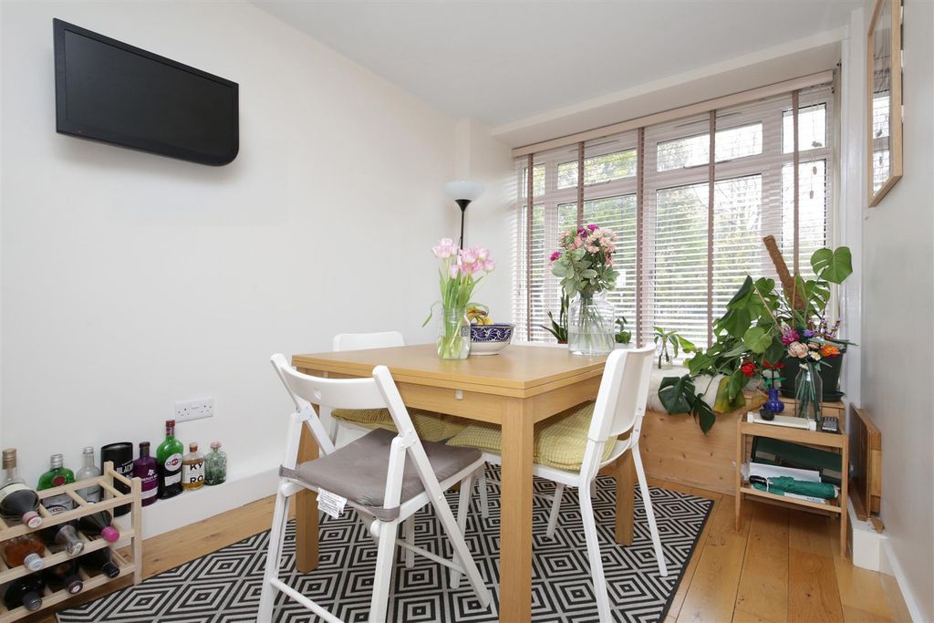 Property photo 3 of 12 Img_5473Aa Copy.Jpg