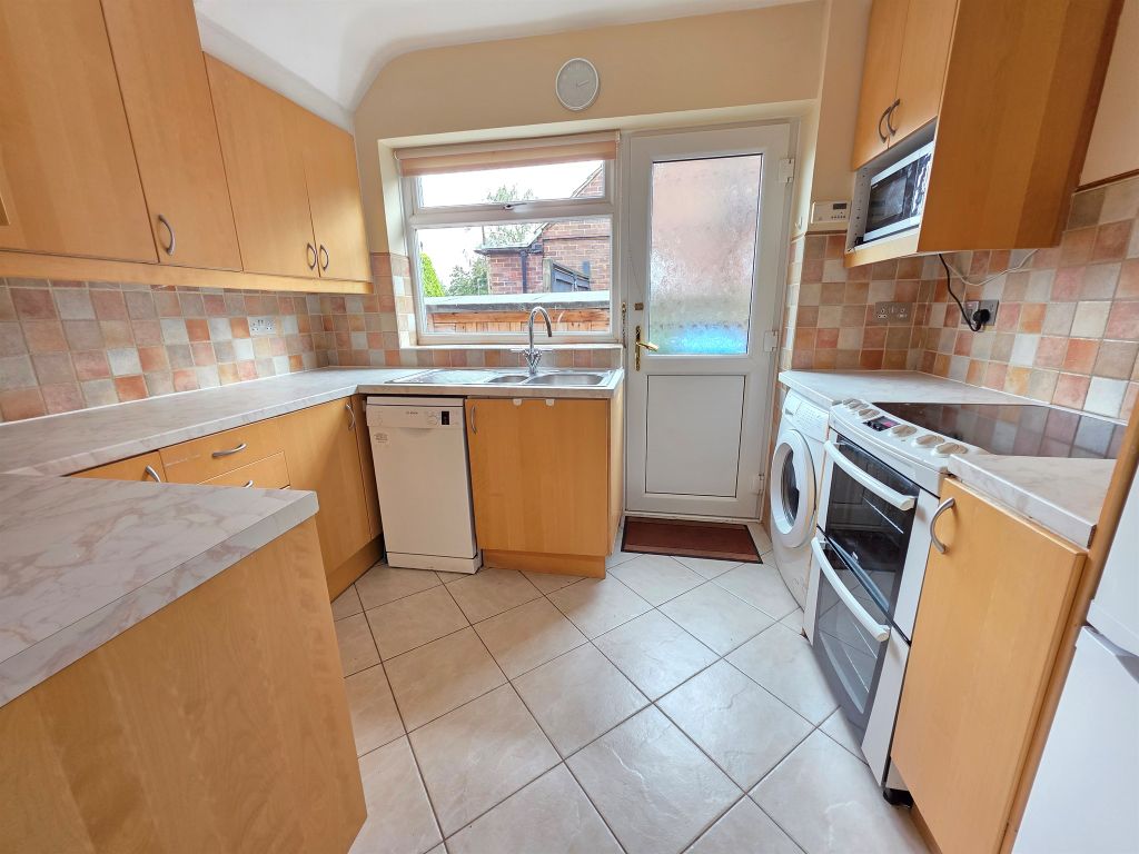 Property photo 2 of 16