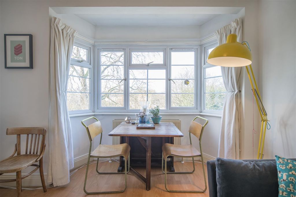 Property photo 1 of 10 6_Howard_Court005.Jpg