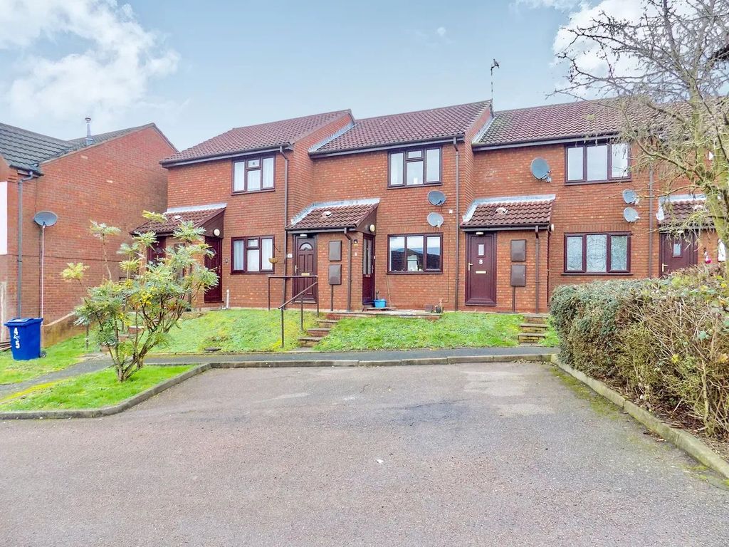 Property photo 1 of 2