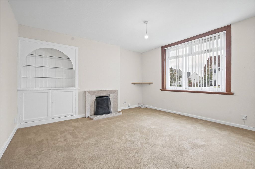 Property photo 3 of 24 Kirk Road Aberlady