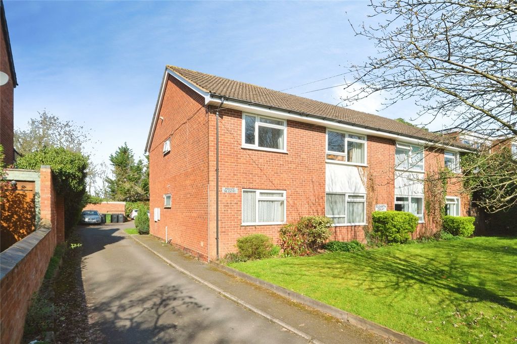 Property photo 1 of 17 Picture No. 28