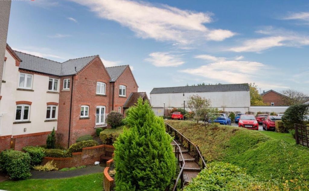 1 bed flat for saleNew Road, Studley B80 photo 2