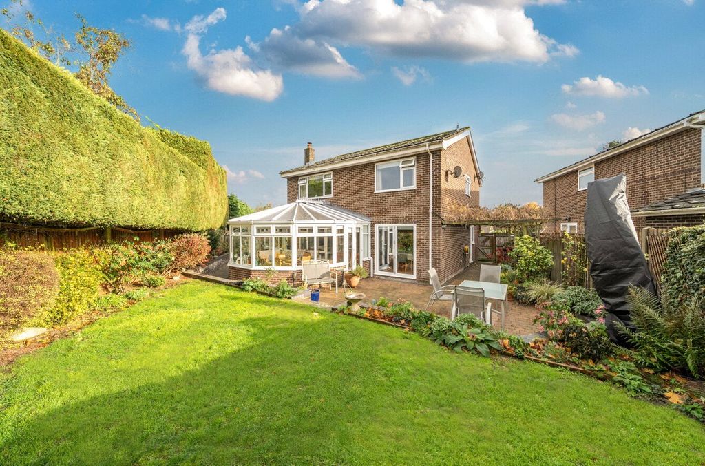 Property photo 2 of 20 Picture No. 44