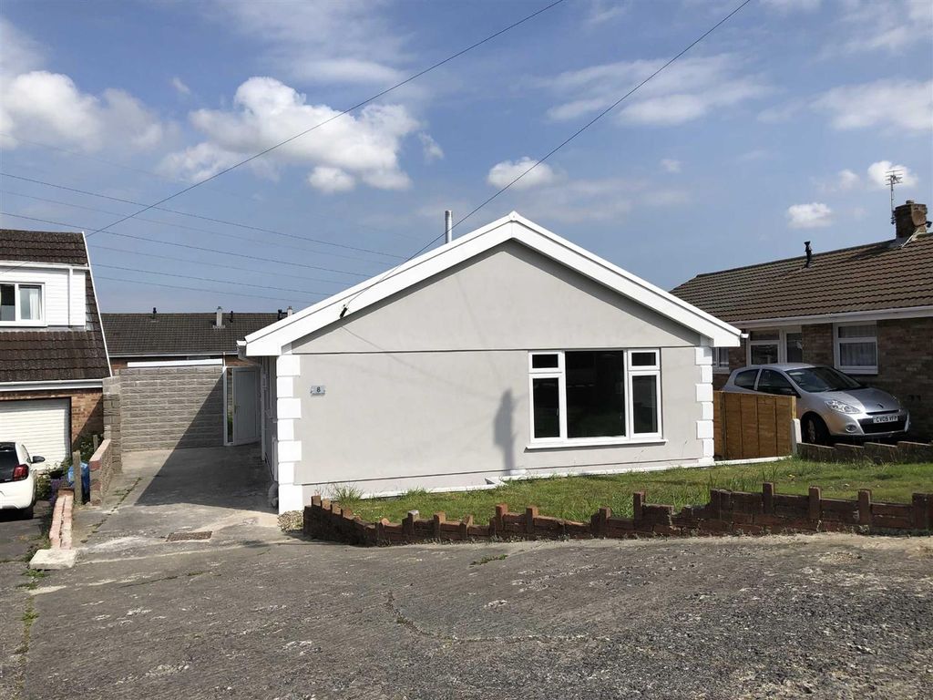 Property photo 1 of 24
