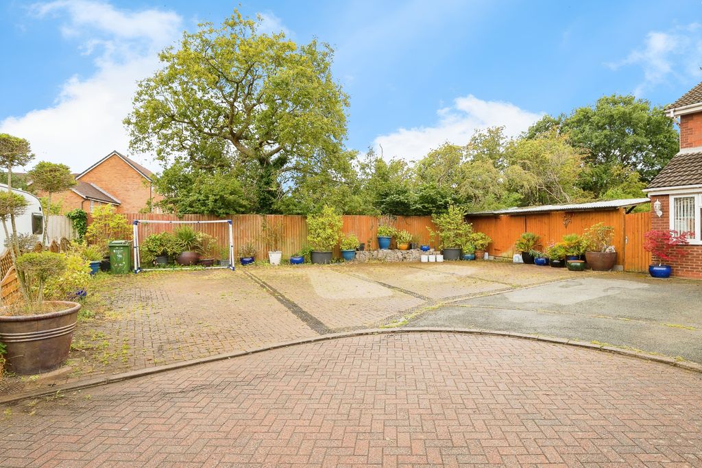 Property photo 2 of 15