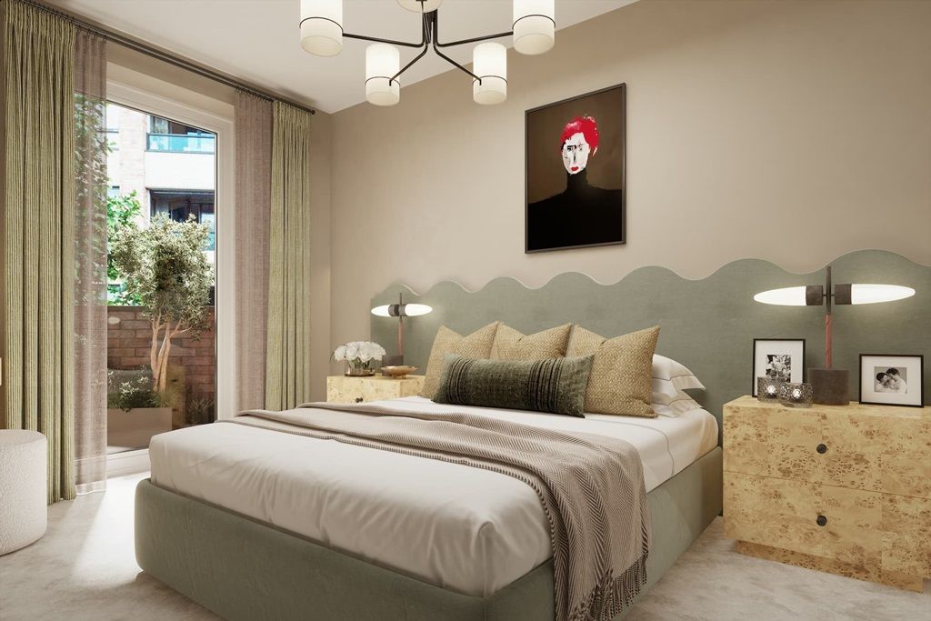 Property photo 1 of 13 Beautiful Bedroom 1