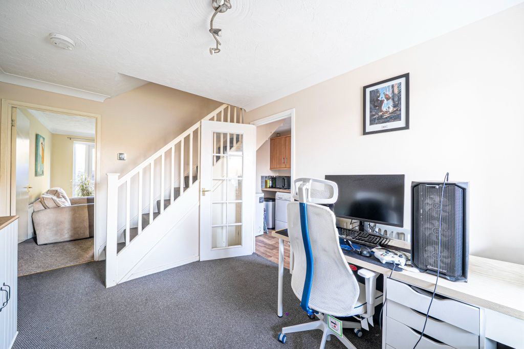 Property photo 3 of 15