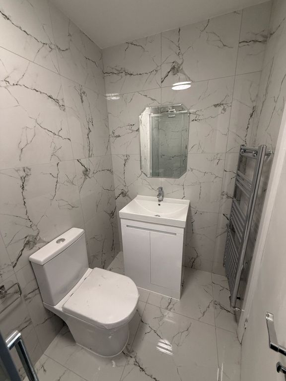 Property photo 2 of 3