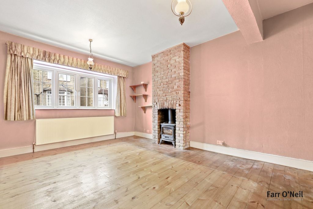 Property photo 2 of 24 Photo 26