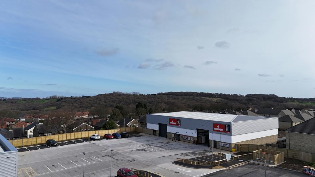 Property photo 2 of 5 Dji_20260217124546_0885_D.Jpg