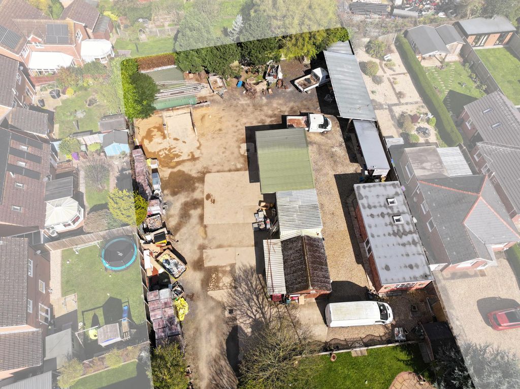 Property photo 2 of 6