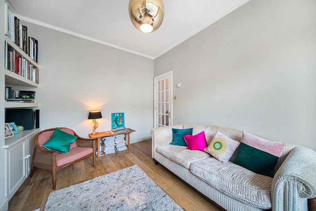 Property photo 2 of 11 Reception Room