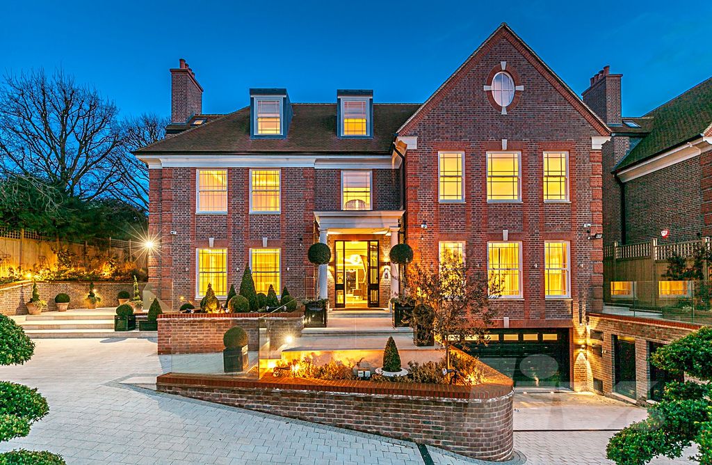 Property photo 1 of 73 Photo 73