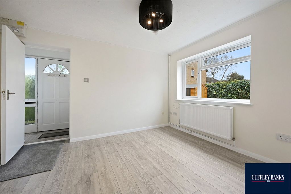 Property photo 3 of 9 Picture No. 03