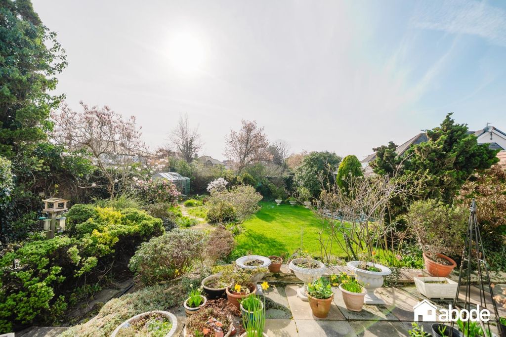 Property photo 2 of 27 Dsc02045-Hdr.Jpg