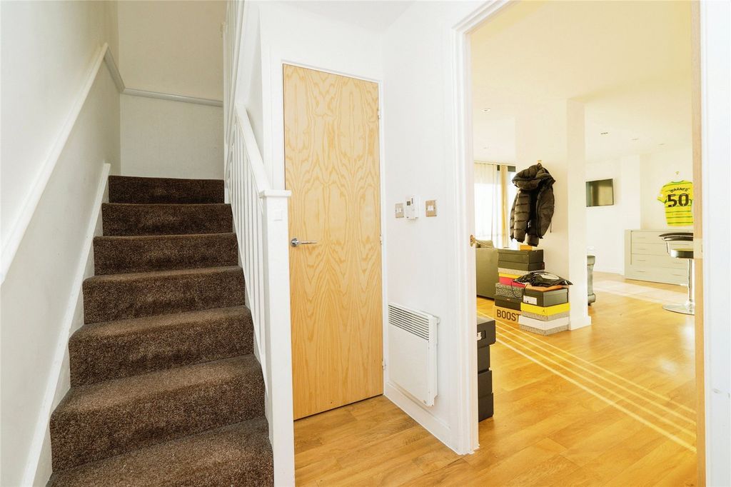 Property photo 3 of 15 Photography