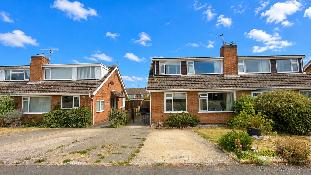 Property photo 1 of 17 A4E0A64A-1E94-4D12-940A-42Cfb771078B.Png