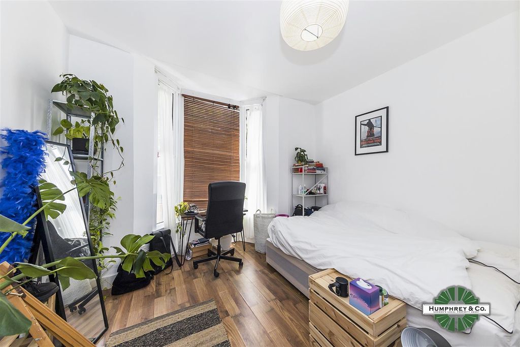 Property photo 2 of 14 63A   Mayola Road - 01 - Copy.Jpg