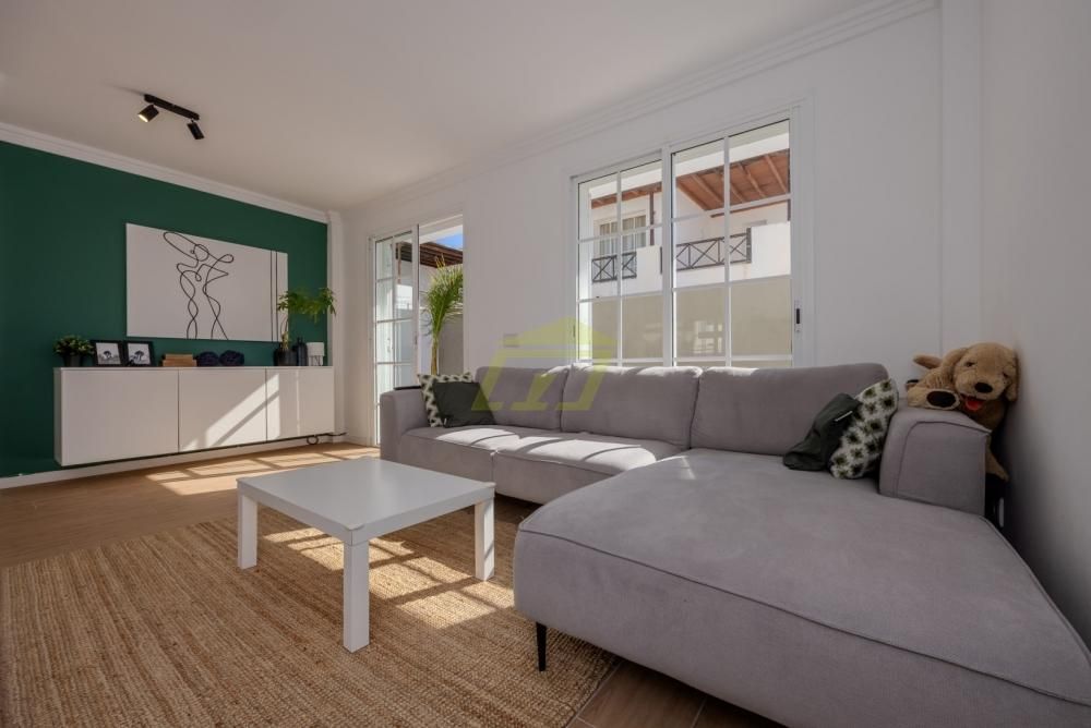 Property photo 2 of 29