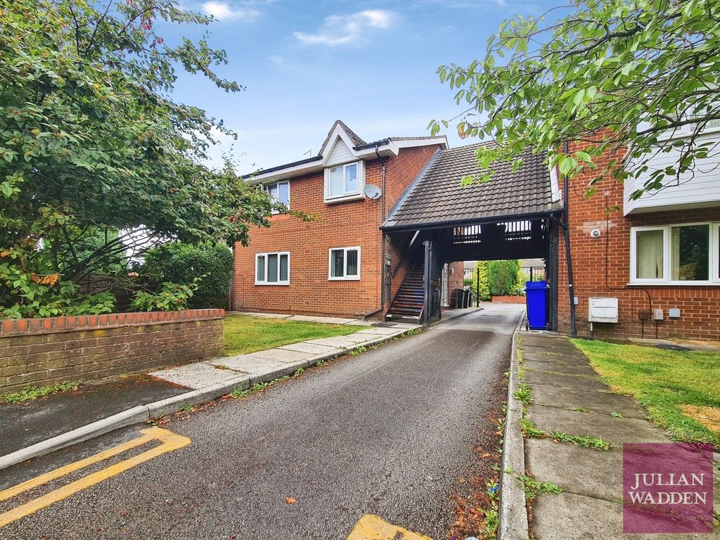 Property photo 1 of 10 Picture No. 18